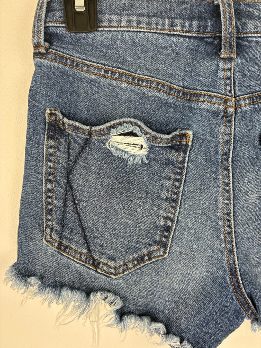 Kendall + Kylie Distressed Denim Shorts Raw Hem High Rise Size 3/26 - Picture 5 of 8
